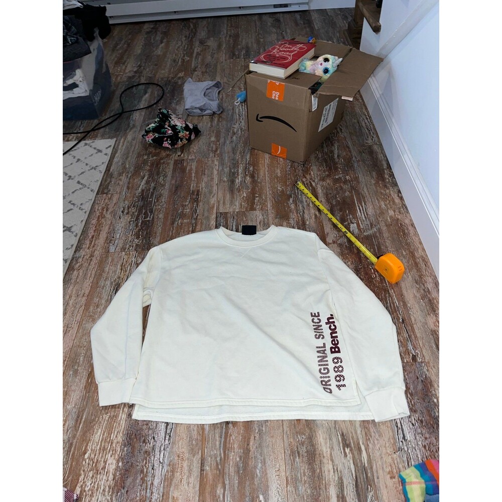 Men’s Bench Urbanwear White Crew Neck Sweater Size XL